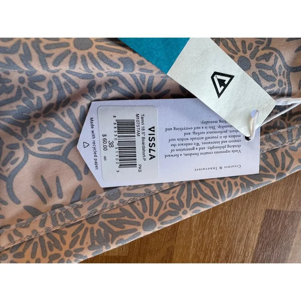 NWT Vissla Tamri 18.5